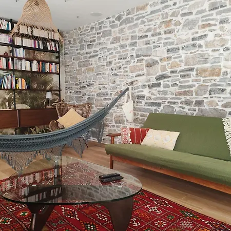 Appartement Maison Relax, Proximité